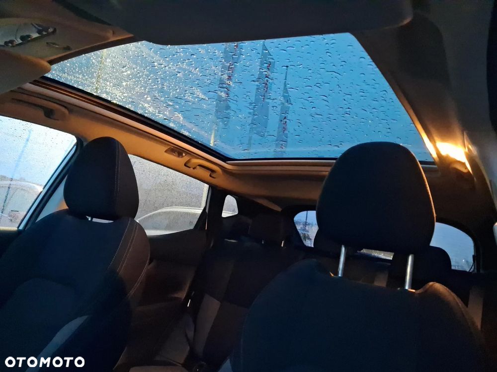 Nissan Qashqai 1.3 DIG-T N-Connecta DCT - 23