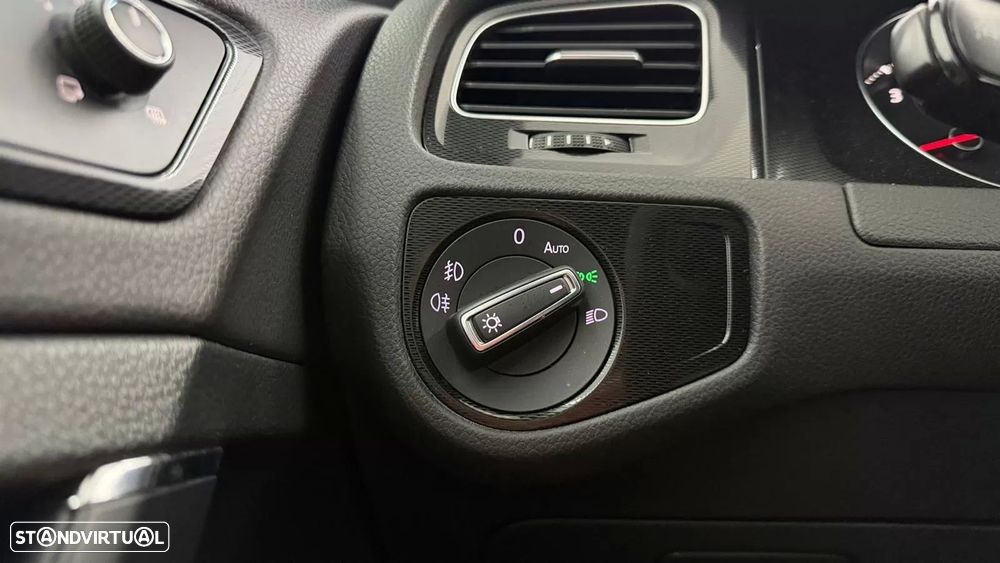 VW Golf GTI (BlueMotion ) DSG - 21