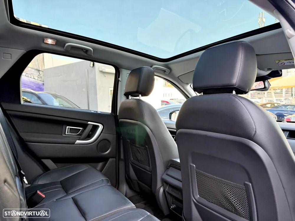 Land Rover Discovery Sport 2.2 SD4 HSE 7L Auto - 30