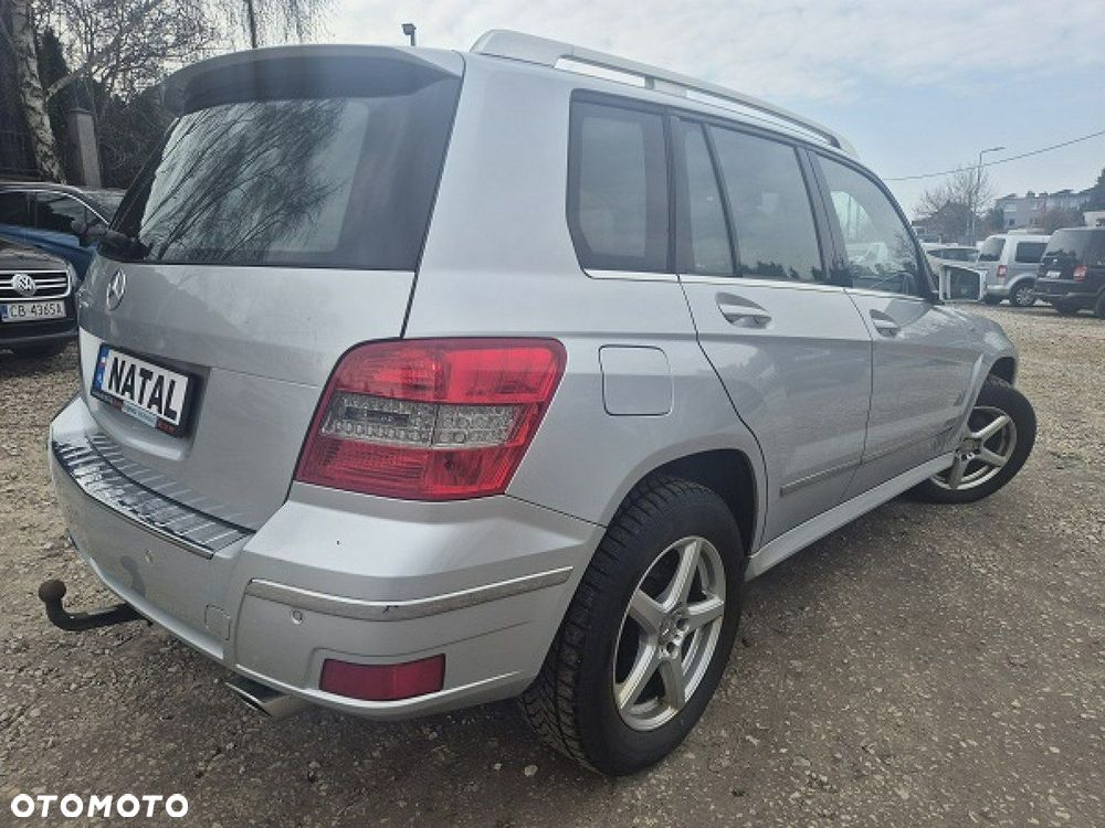 Mercedes-Benz GLK - 2