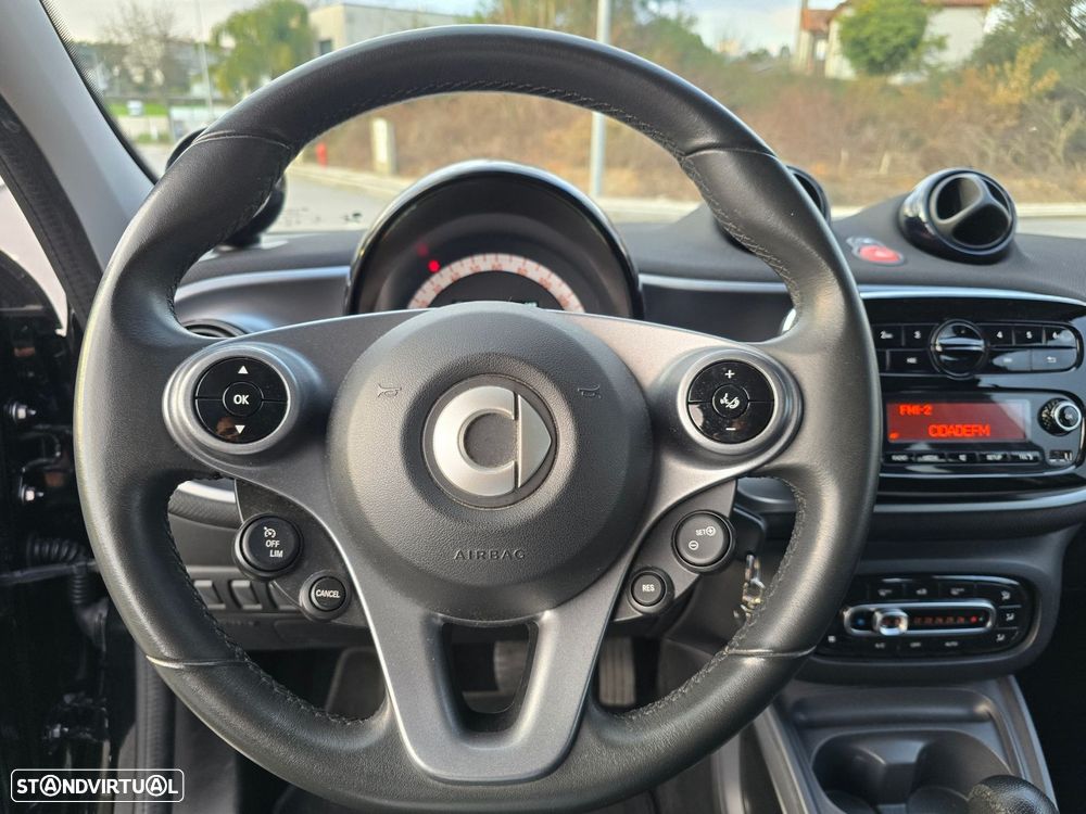 Smart ForFour Electric Drive Passion - 17