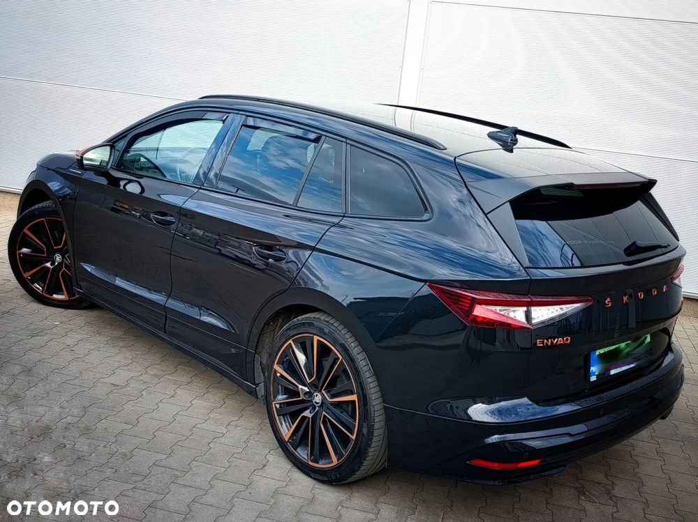 Skoda Enyaq 80x 82kWh Founders - 7