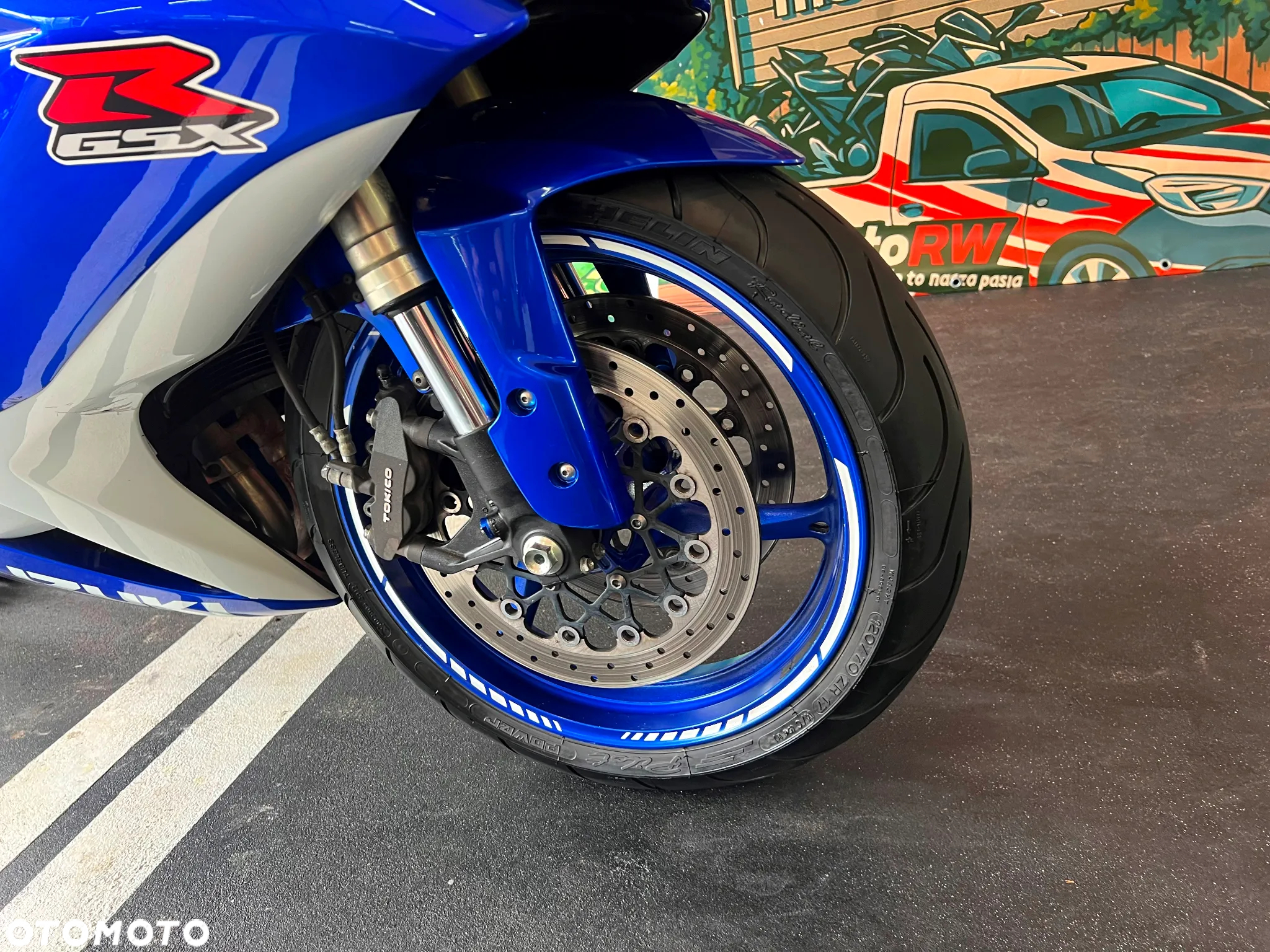 Suzuki GSX-R - 8