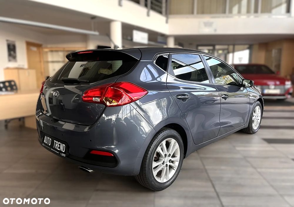 Kia Ceed Cee'd 1.4 Business Line - 4