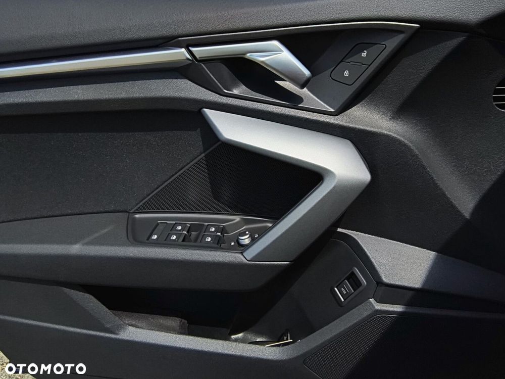 Audi A3 Limousine 30 TFSI - 17