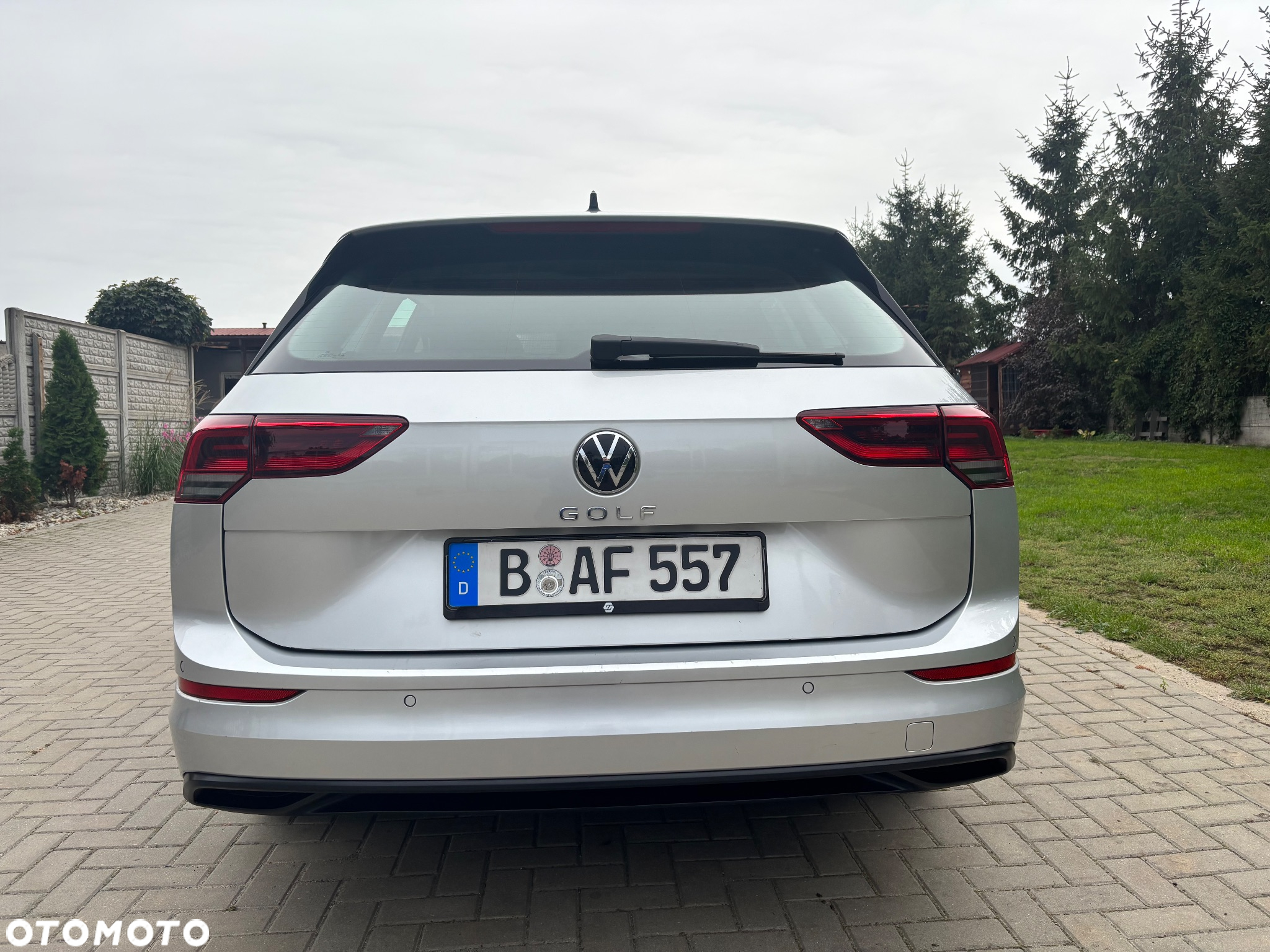 Volkswagen Golf 2.0 TDI SCR Life - 8