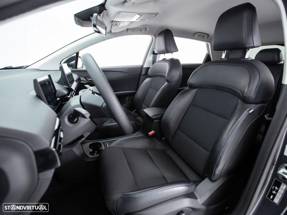MG MG4 64 kWh Luxury - 9