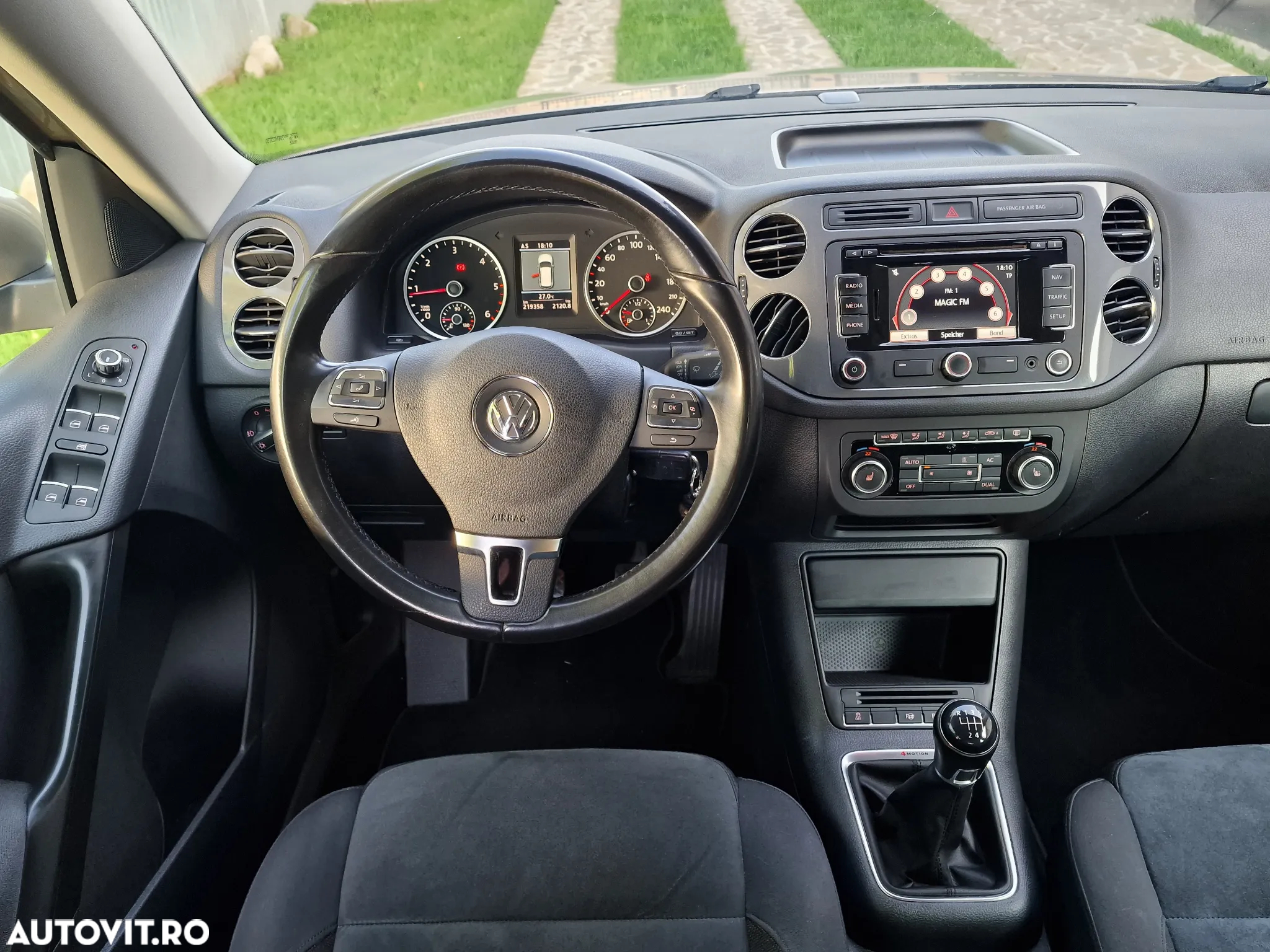 Volkswagen Tiguan 2.0 TDI CR DPF 4Motion Sport&Style - 9