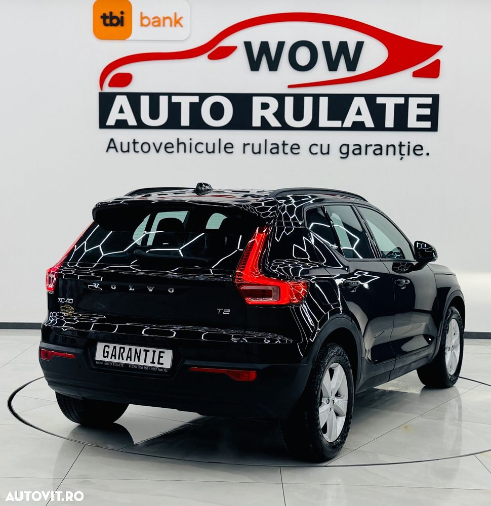 Volvo XC 40 T2 Momentum Core - 3