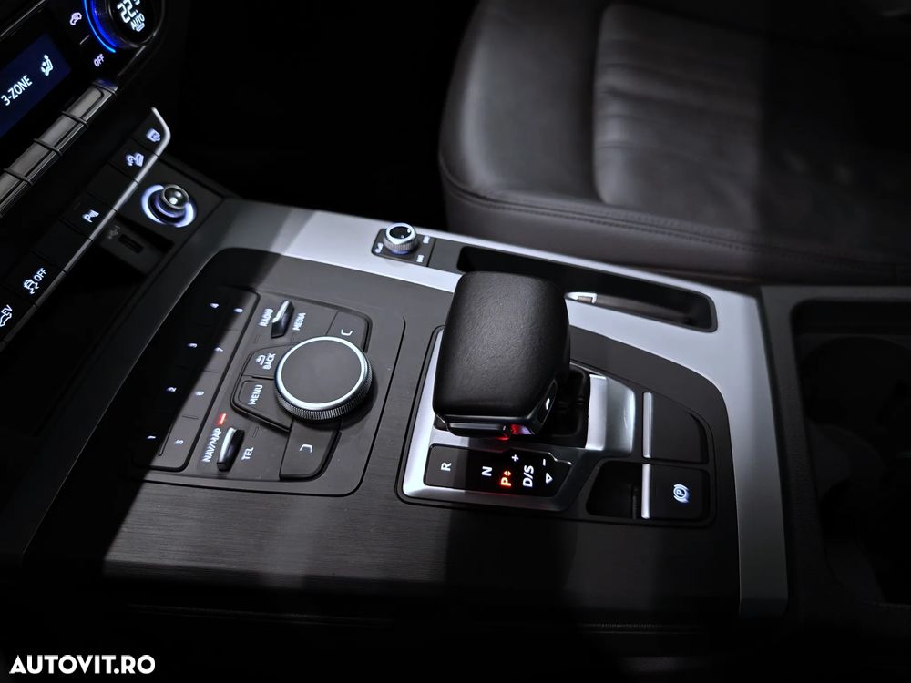 Audi Q5 50 TFSI e quattro S tronic - 22