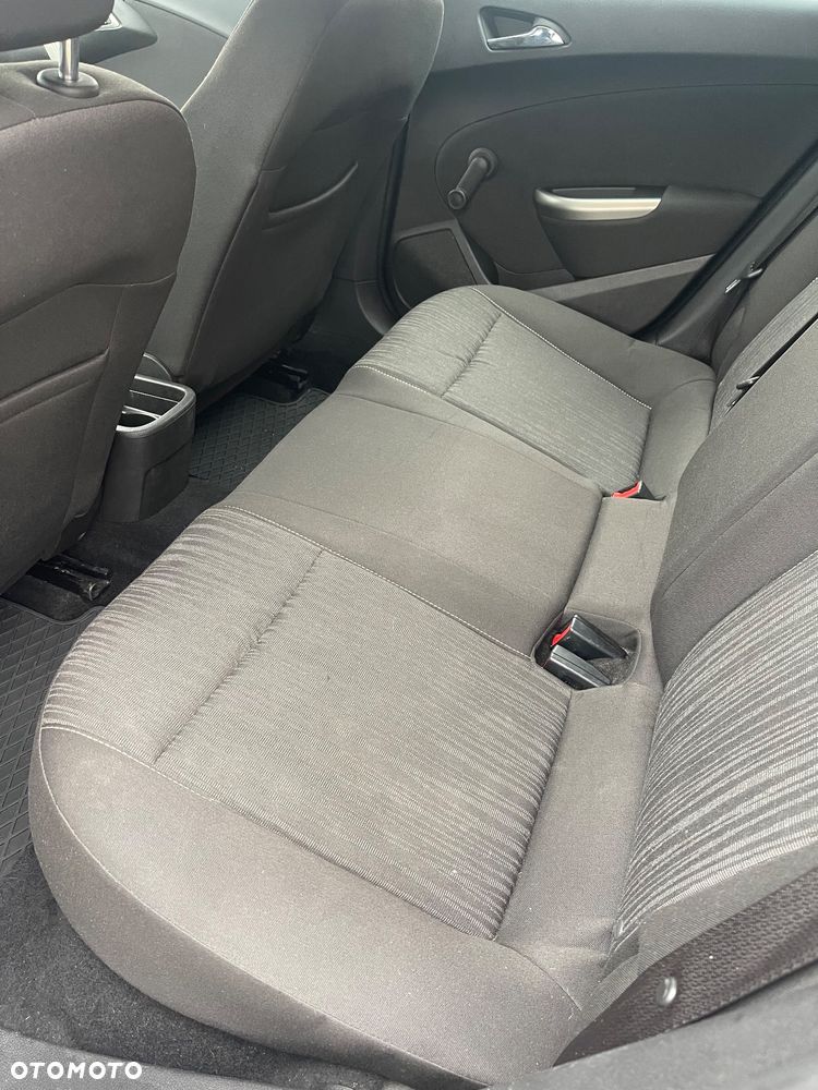 Opel Astra 1.6 Color Edition - 13