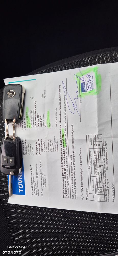 Opel Corsa 1.4 16V Color Edition - 26