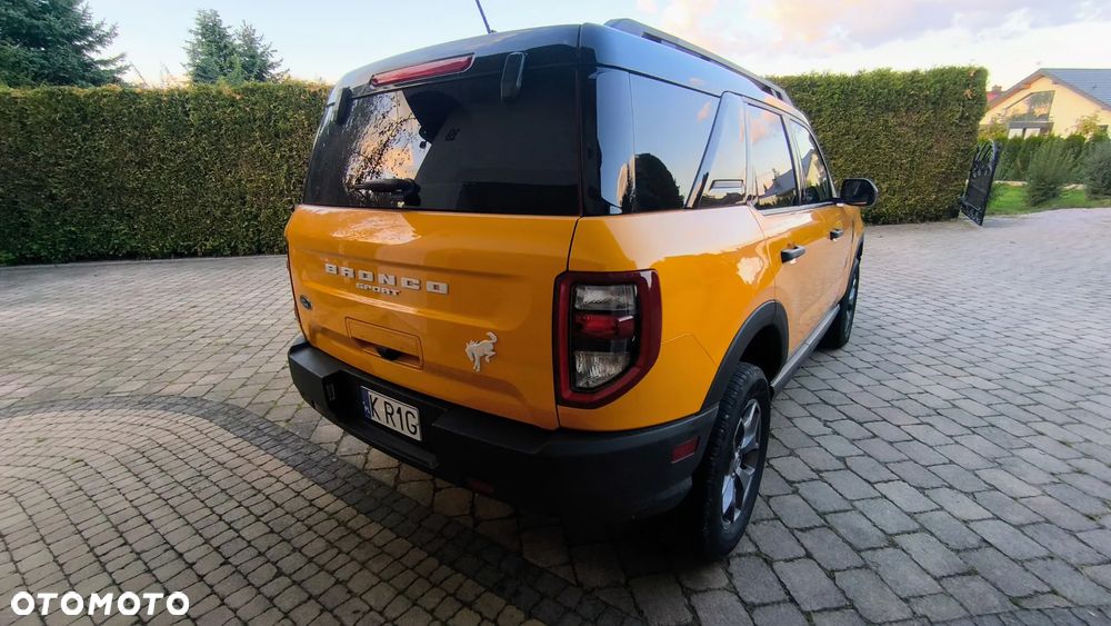 Ford Bronco - 7