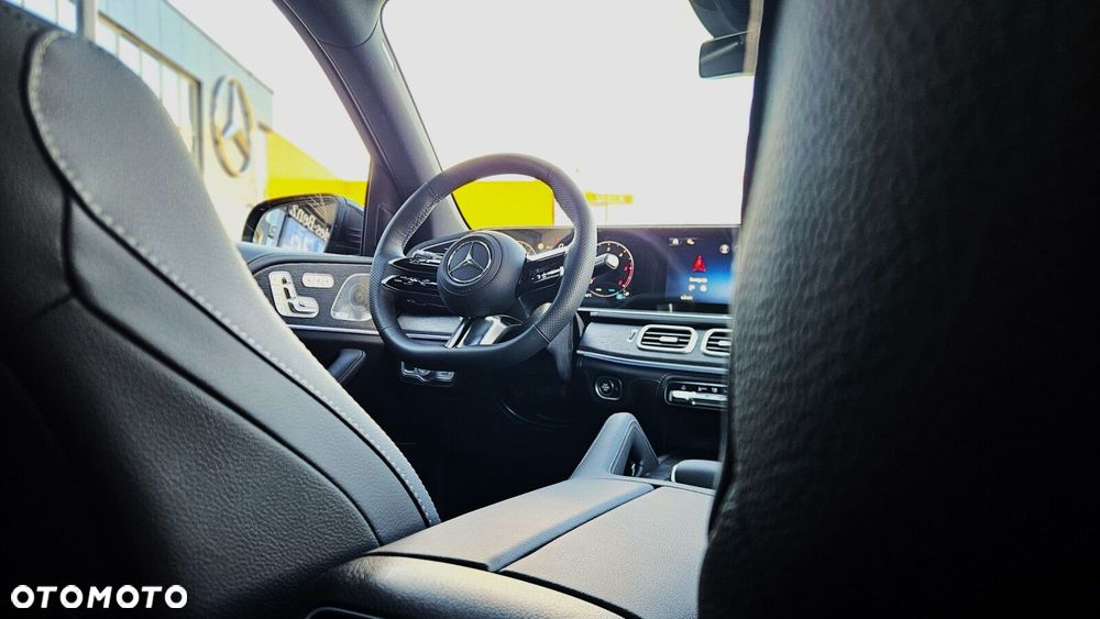 Mercedes-Benz GLE - 21