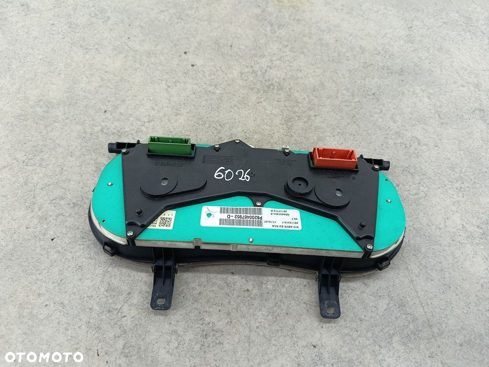 LICZNIK RENAULT MASTER II FL 8200467952-D  28117712-6 28115319-7 2.5 DCI - 9