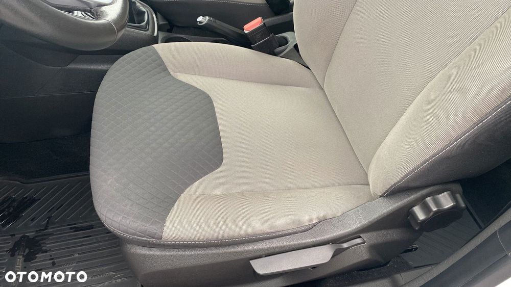 Ford Tourneo Courier 1.5 TDCi Trend - 17