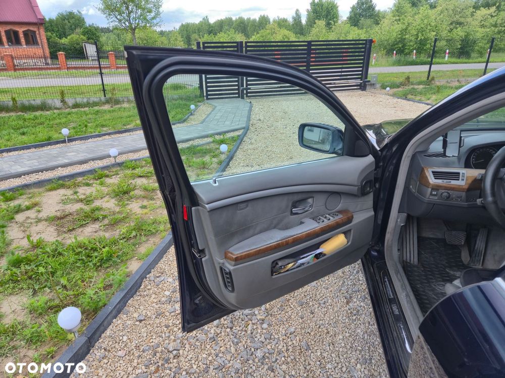BMW Seria 7 730d - 16
