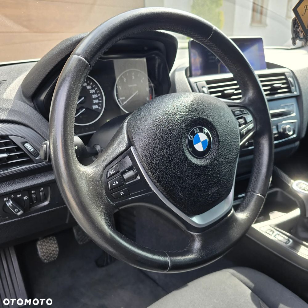 BMW Seria 1 120d - 9