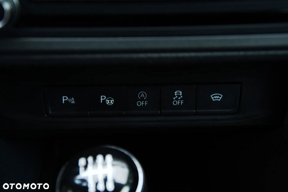 Volkswagen Caddy - 11