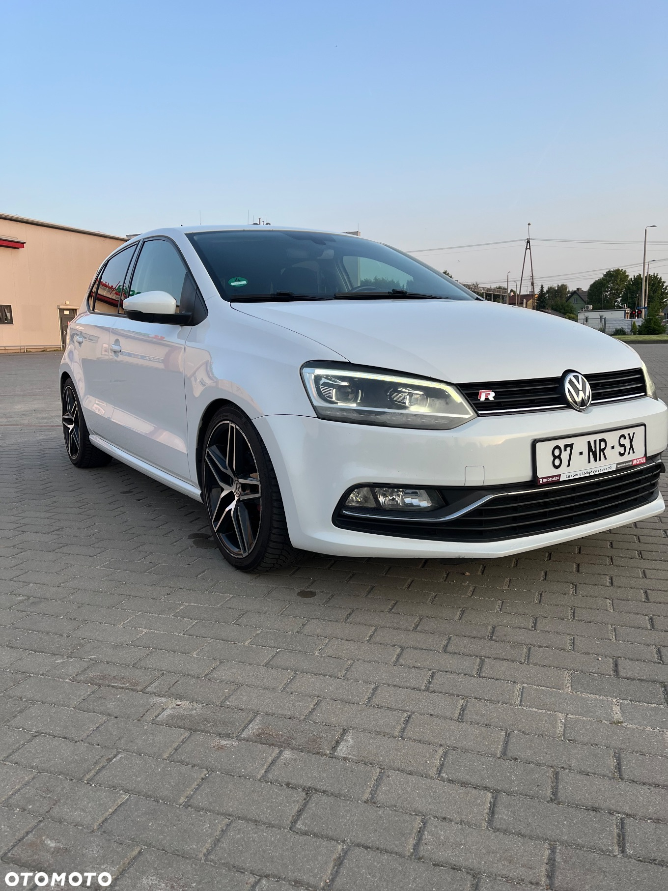 Volkswagen Polo - 4
