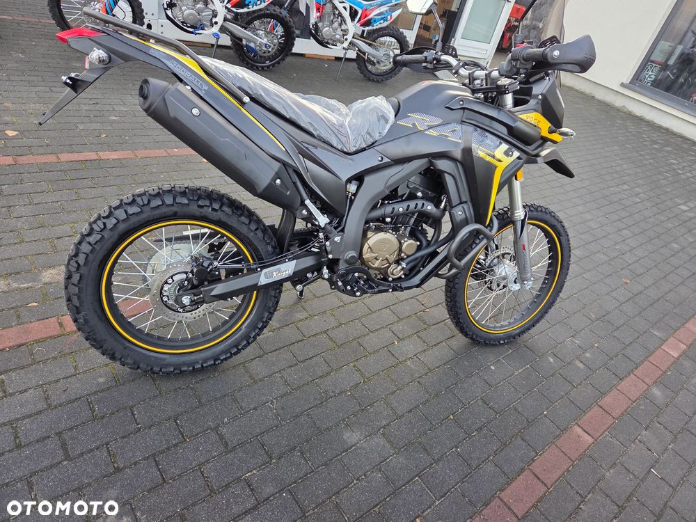 VOGE 300GY RALLY - 5