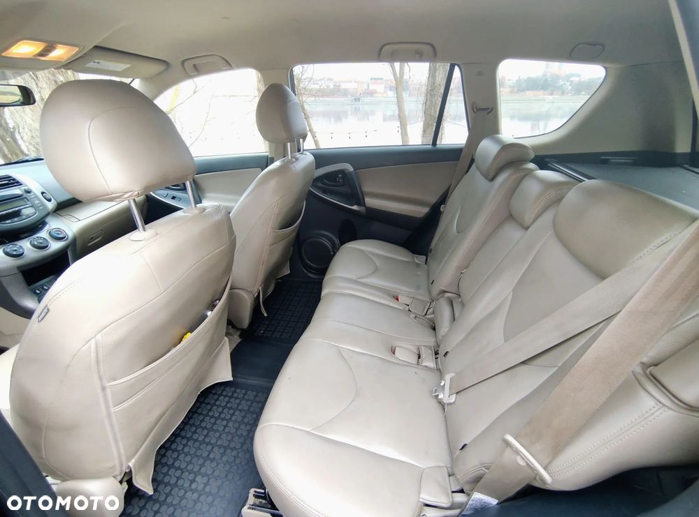 Toyota RAV4 2.4 VVT-i Base 4x2 - 12