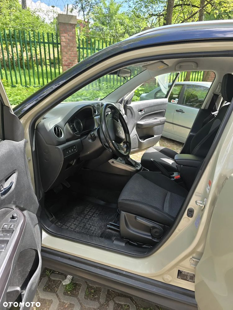 Suzuki Vitara 1.4 Boosterjet Premium 2WD - 11