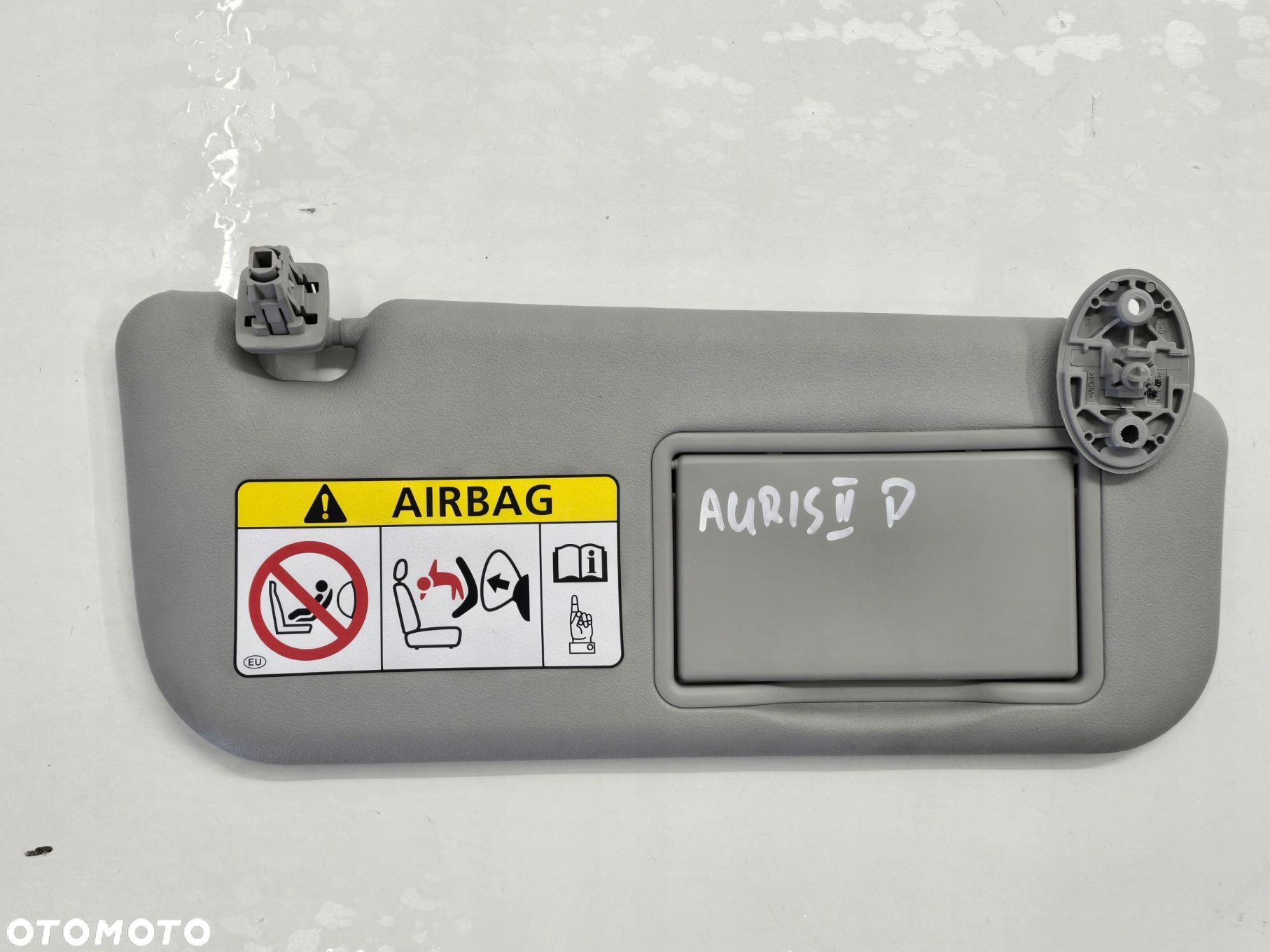 TOYOTA AURIS II E18 13R DASZEK OSŁONA PRZECIWSŁONECZNA PRAWA - 1