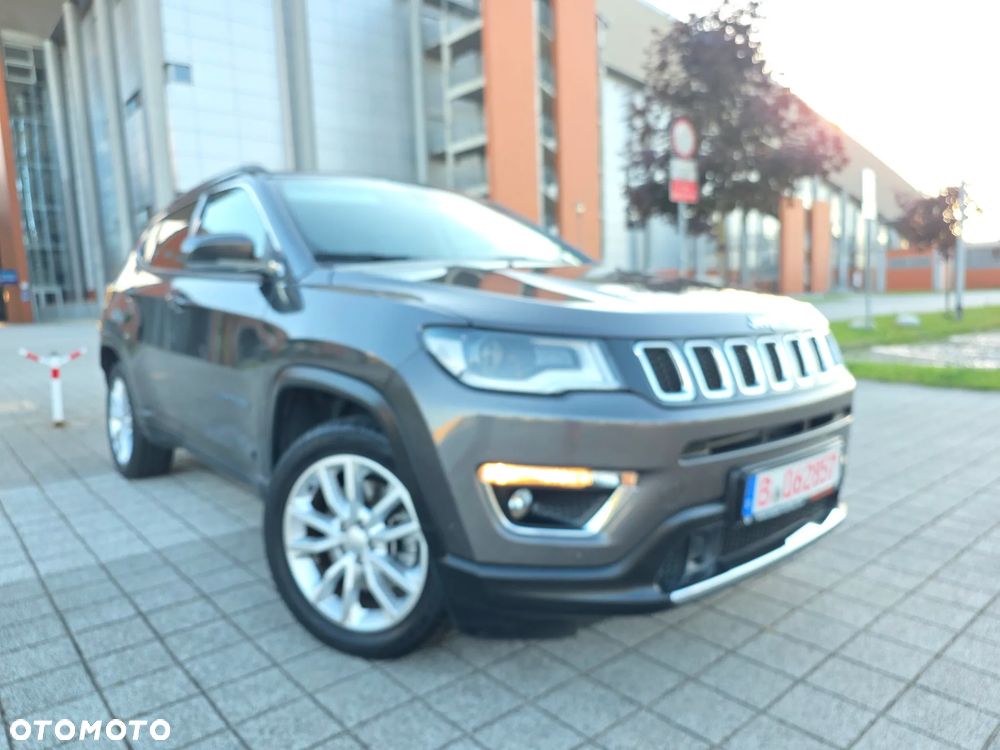 Jeep Compass - 2