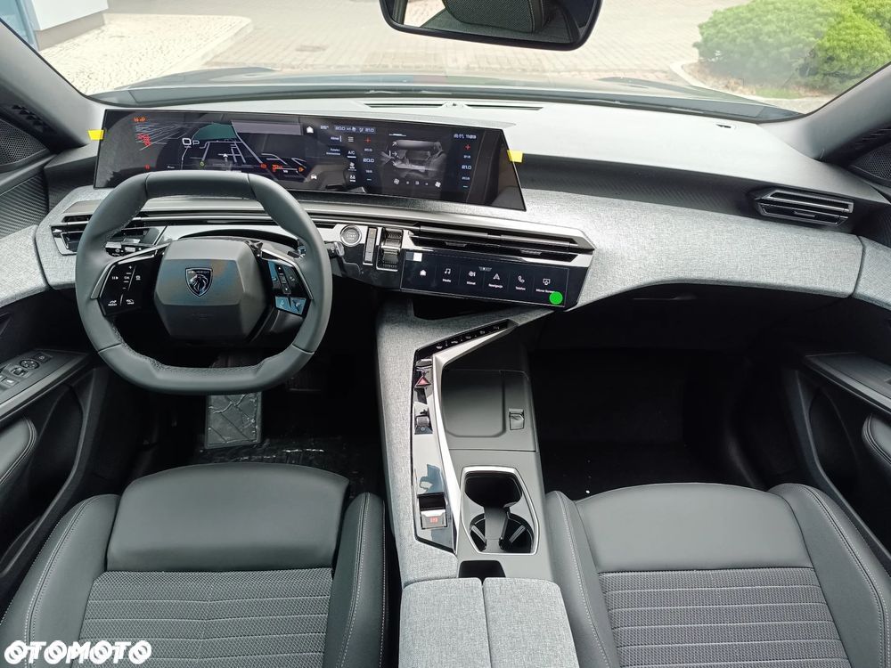 Peugeot 3008 1.2 PureTech mHEV Allure e-DCS6 - 16