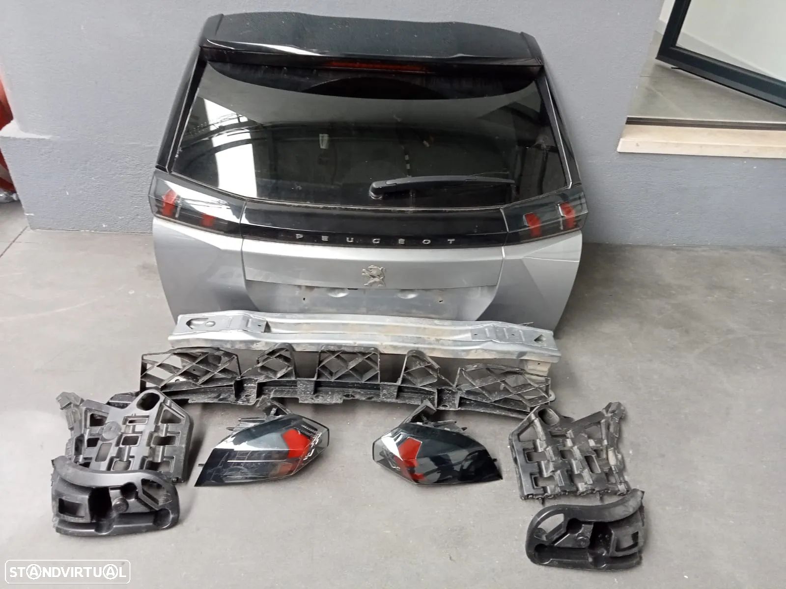 Traseira PEUGEOT 2008 II Cinzenta GT Line - 1