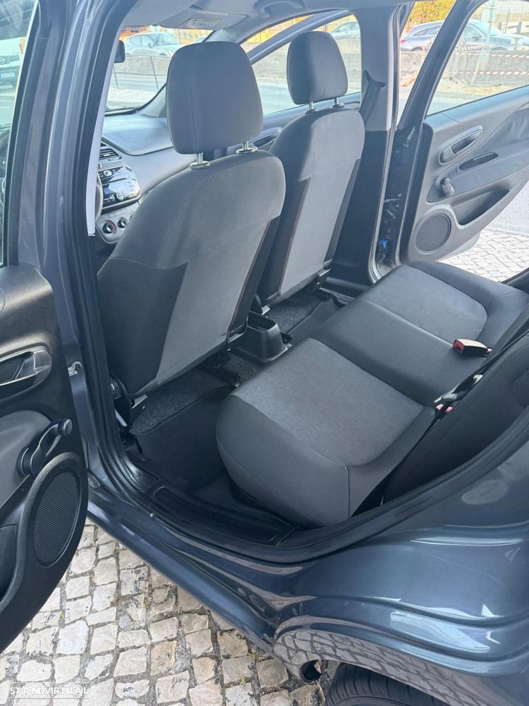 Fiat Punto 1.2 Easy S&S - 11