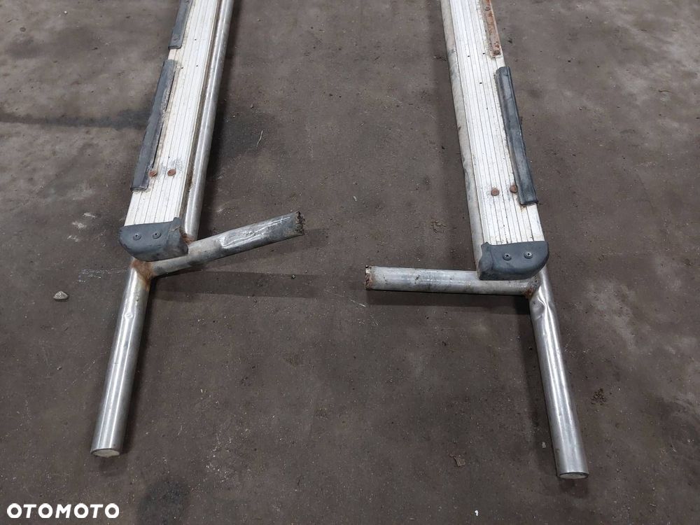 STOPNICA STOPIEŃ LEWA + PRAWA KIA SPORTAGE I - 4