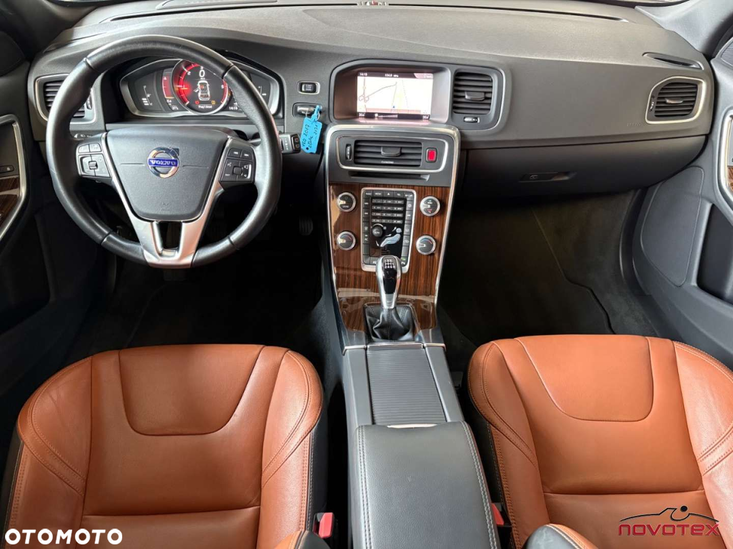 Volvo V60 - 18