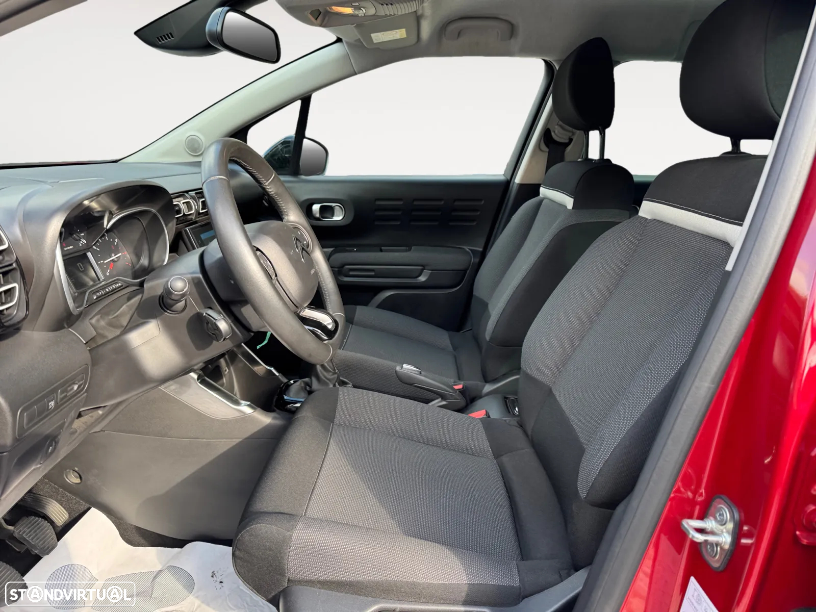 Citroën C3 Aircross 1.2 PureTech Shine - 10