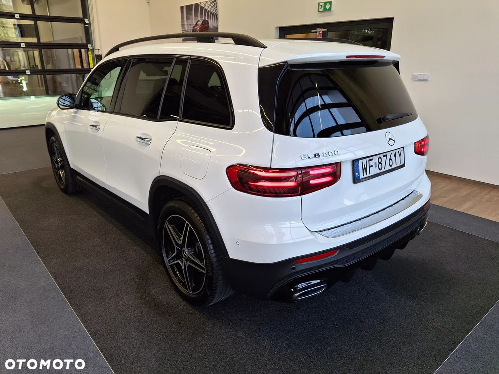Mercedes-Benz GLB 200 AMG Line 7G-DCT - 5