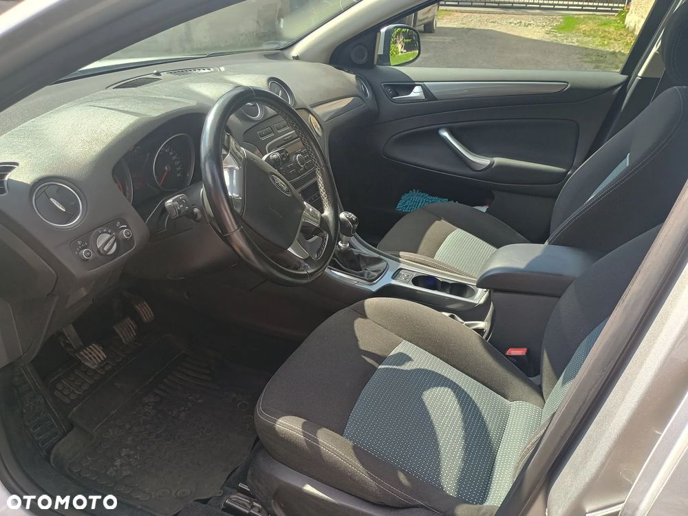 Ford Mondeo 1.6 TDCi Silver X Plus - 7