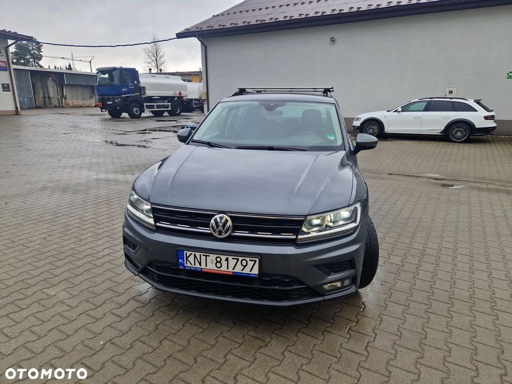 Volkswagen Tiguan - 2