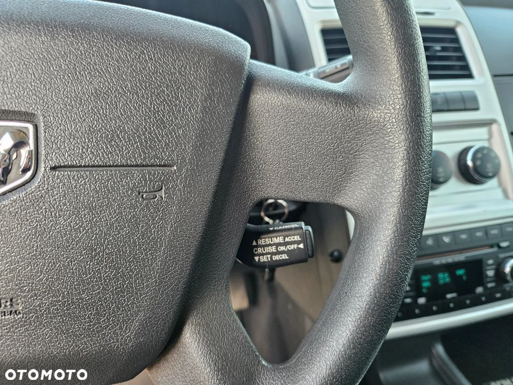 Dodge Journey 2.4 SE - 19