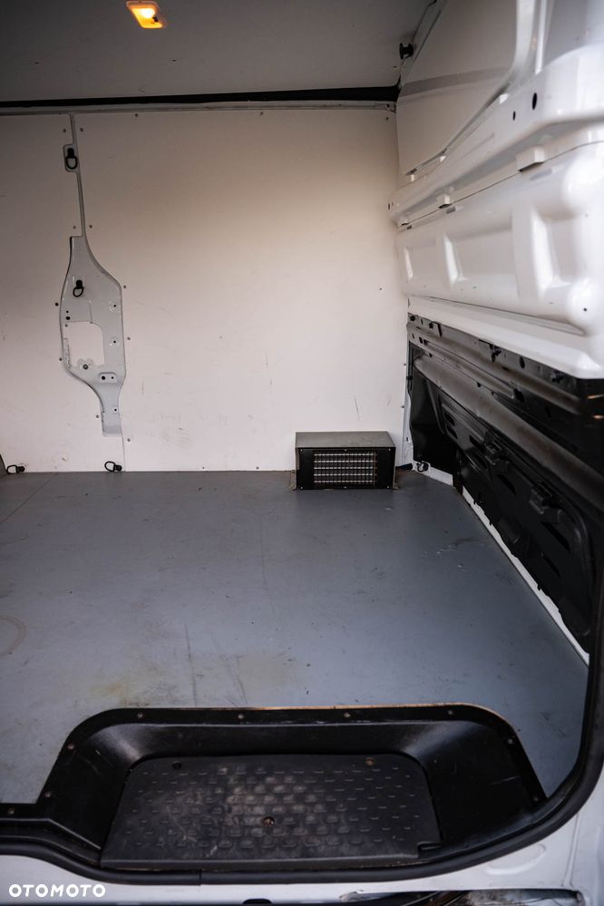 Opel Vivaro L2H1 2.9t Elegance Premium - 23