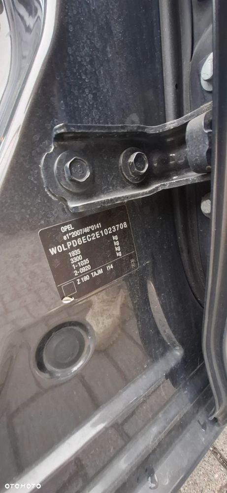 Opel Astra 1.4 Turbo Design Edition - 28