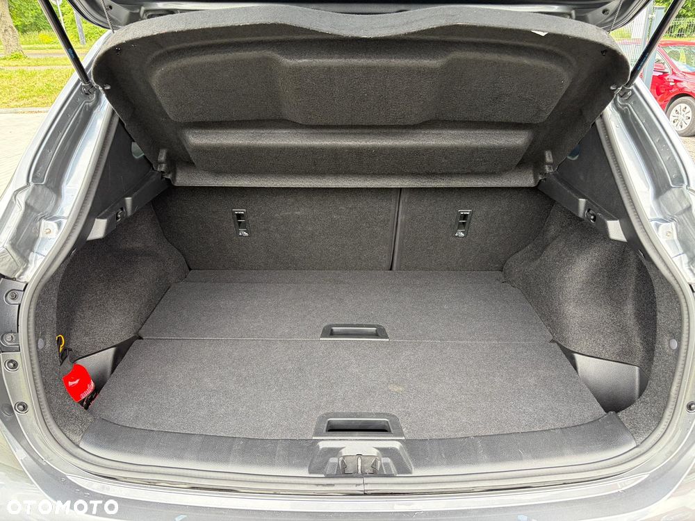Nissan Qashqai 1.6 DIG-T N-Connecta - 12