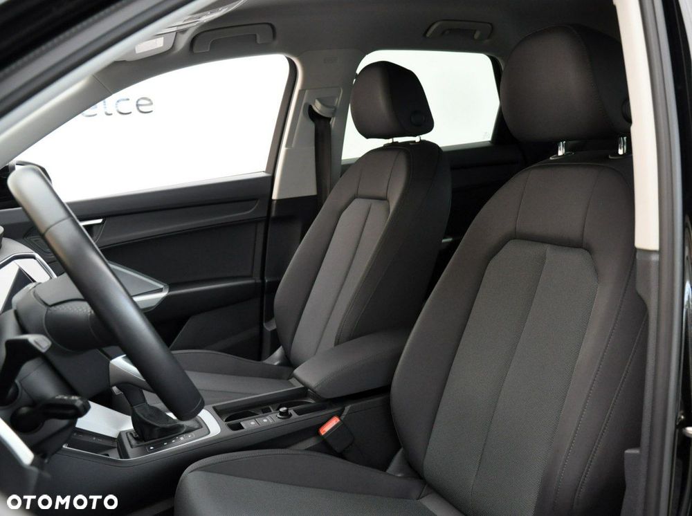 Audi Q3 - 21