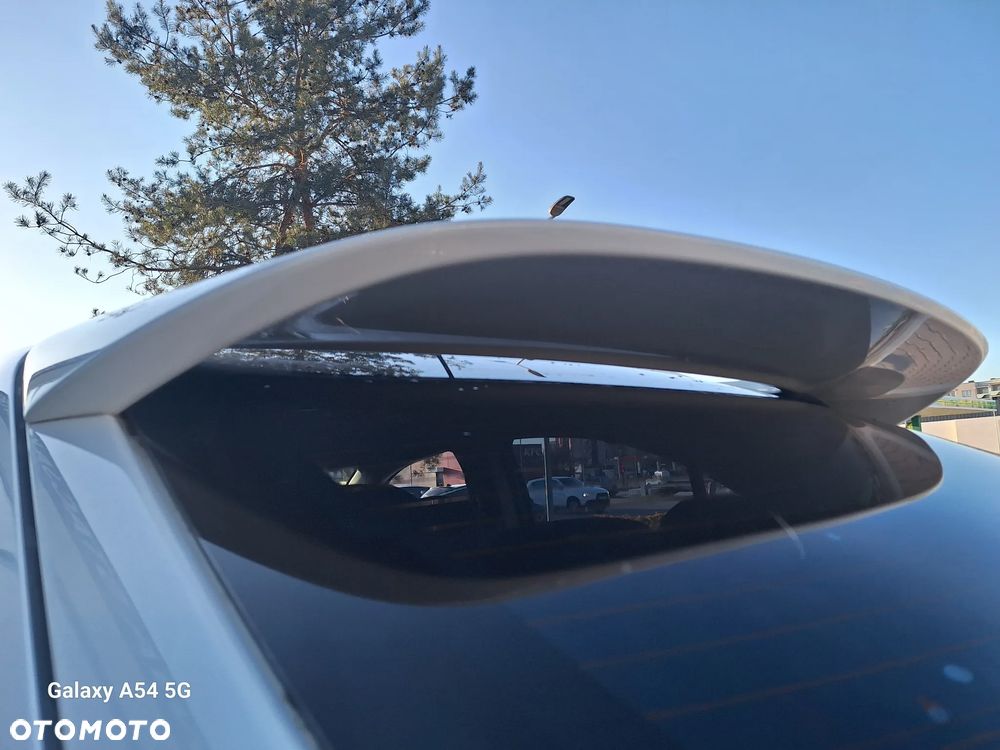 Mitsubishi Lancer 1.5 Inform - 18