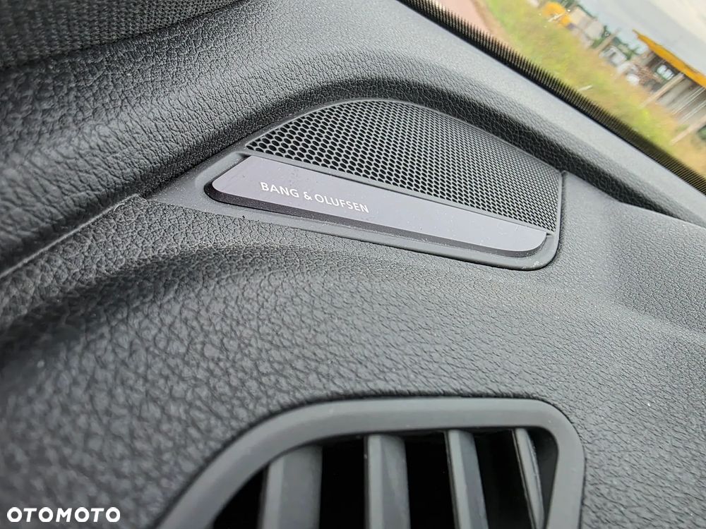 Audi Q5 55 TFSIe quattro S tronic S line - 17