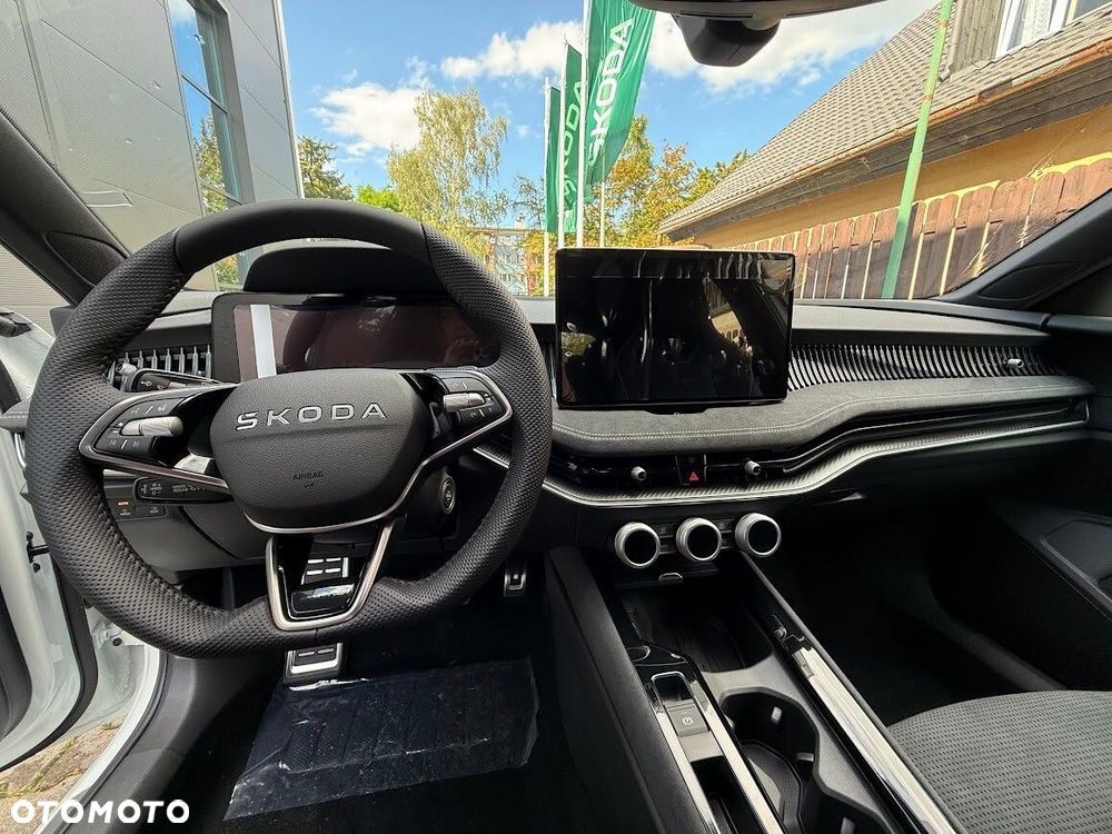 Skoda Superb 2.0 TSI Sportline DSG - 8
