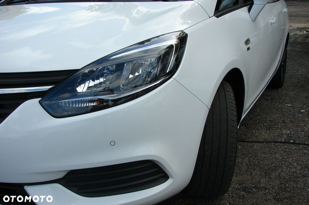 Opel Zafira - 16