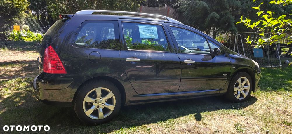 Peugeot 307 HDi 110 NAVTECH ON BOARD - 2