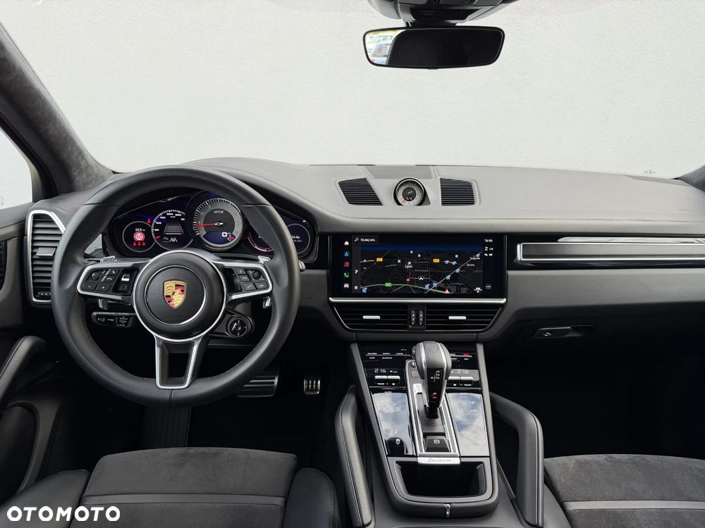 Porsche Cayenne - 15