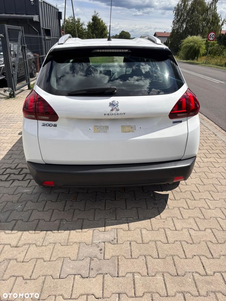 Peugeot 2008 - 5